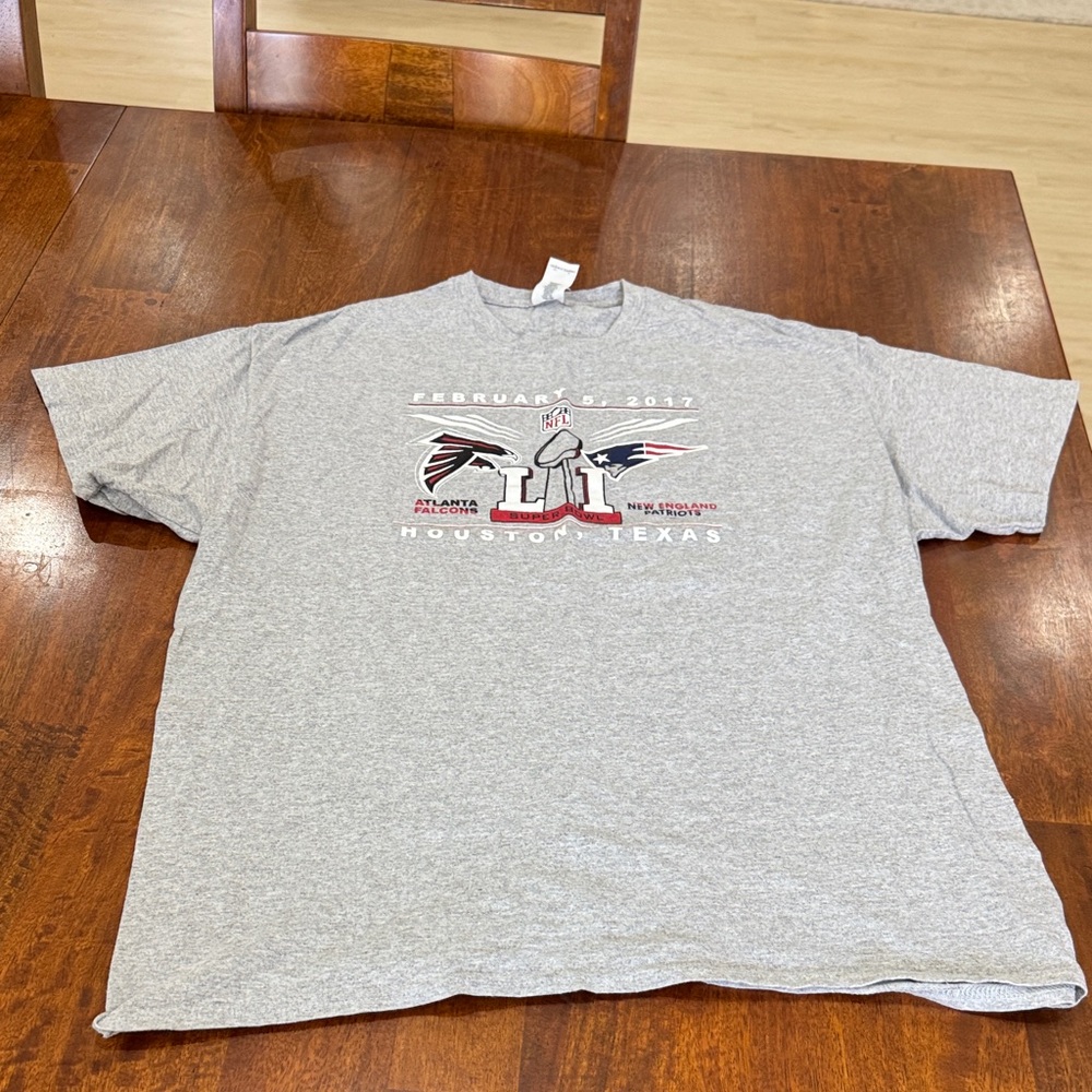 Super Bowl LI Gray T-Shirt Falcons & Patriots